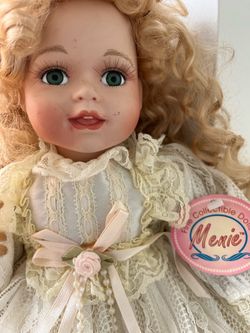 ADORABLE  PORCELAIN DOLL