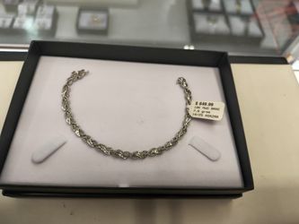 10k White Gold Diamond Bracelet 7.6 Grams Layaway Available 10% Down If You Interested Please Make Sure You Ask For Maribel Thank You 