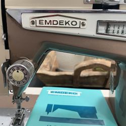 Emdeko Sewing machine 
