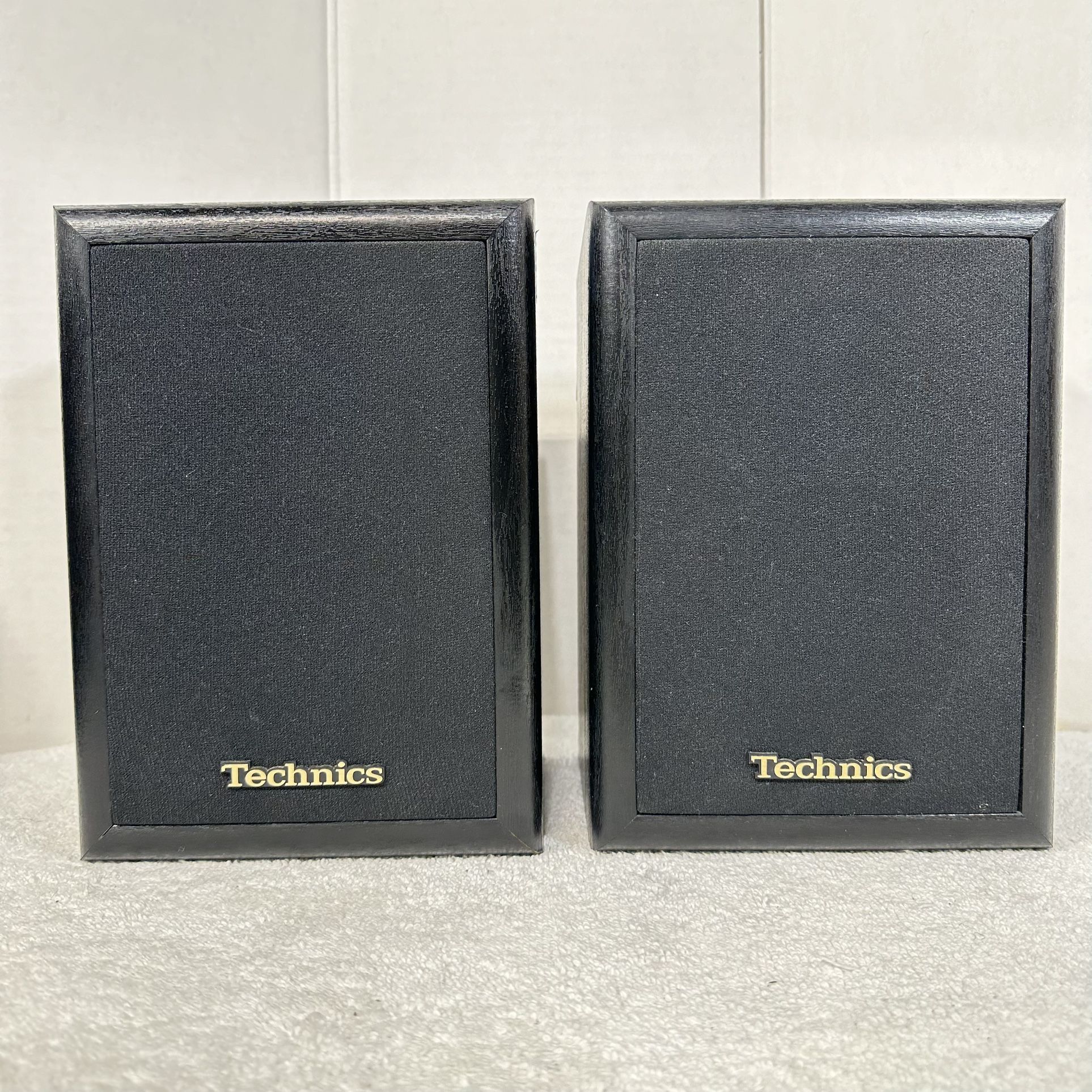 Technics Rear Surround Speakers (pair) Rare-TESTED- Very Good Condition-Sound Great-Demo Available 