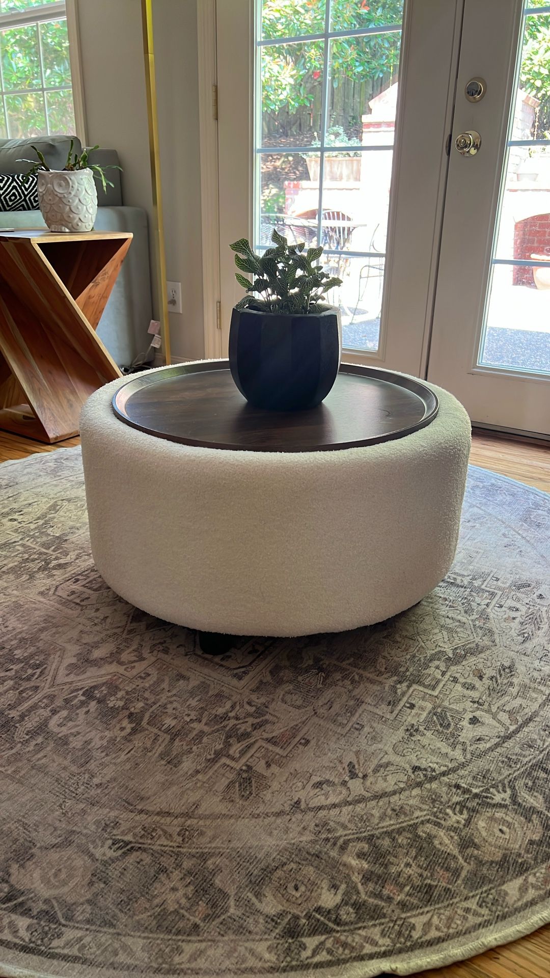 Round Coffee Table With Storage