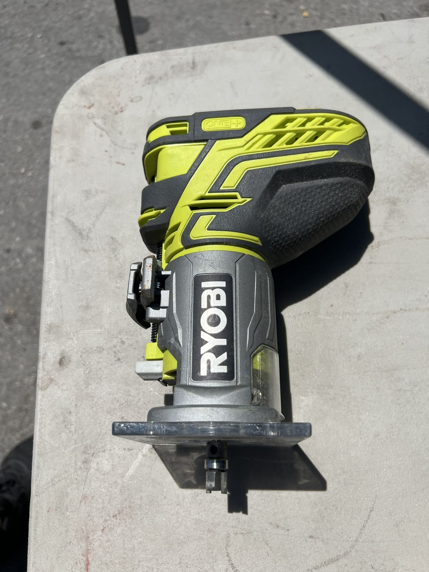 Ryobi 18v compact router TOOL ONLY