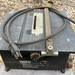 Dremel 4" Table Saw Hobby / Craft; Model 580-2 
