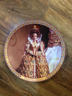 Elizabethan queen Barbie plate collector Limited edition