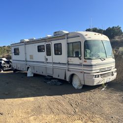 1995 Bounder 32 feet