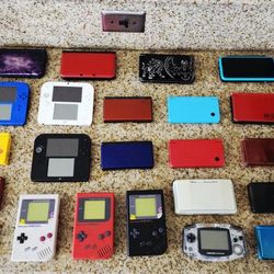 Tons of Nintendo Handhelds for Sale Here!! (Read the Description B4 Messaging TY)