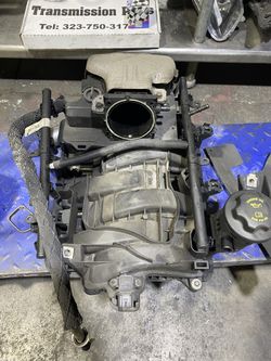 Hemi 5.7 intake manifold with EGR