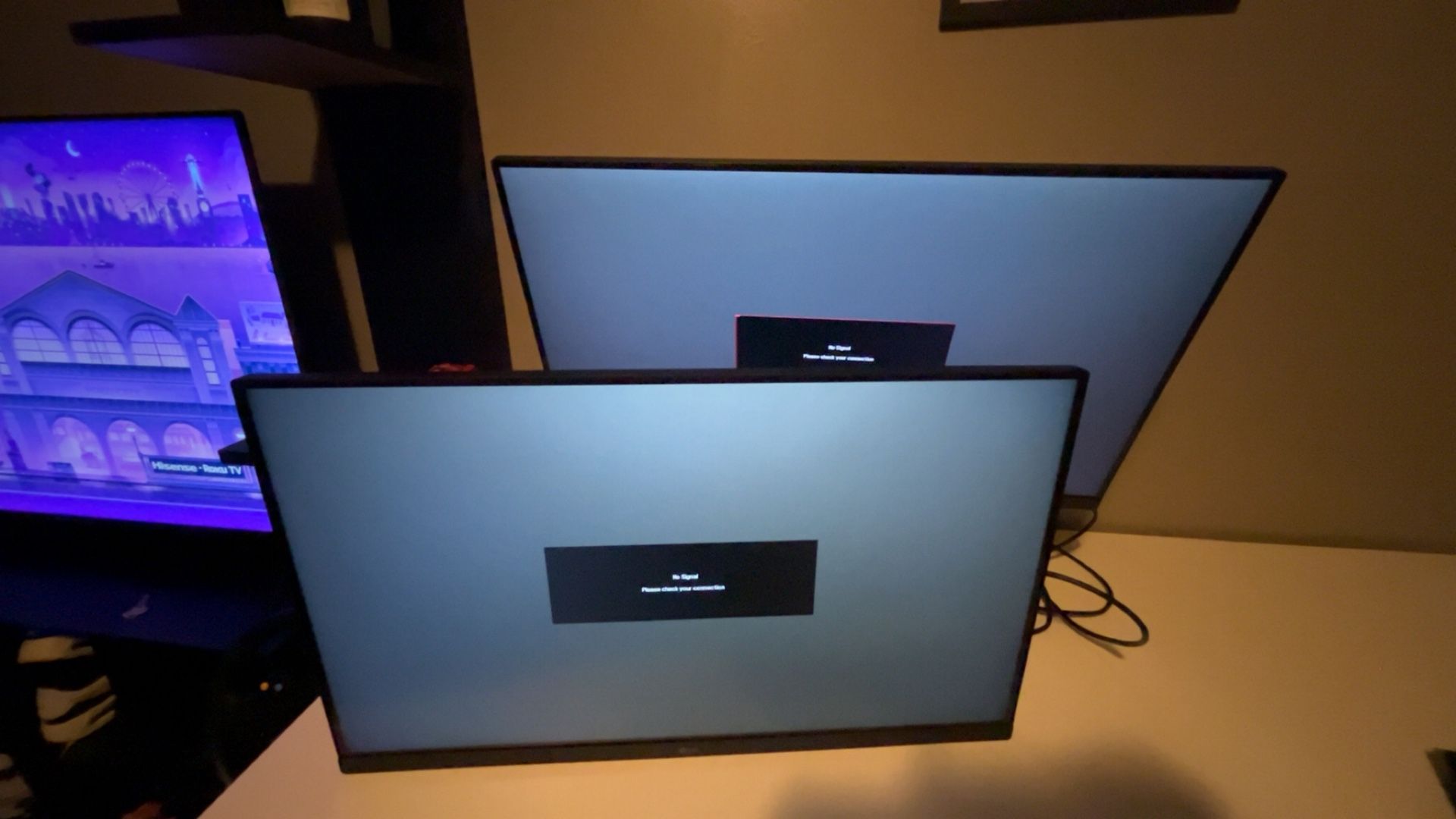 monitors for sale Lg 27in for both comes in a pair