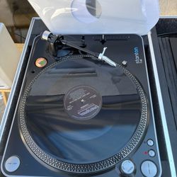 Stanton Turntables 