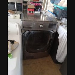 LG Washer and Gas Dryer Sets 