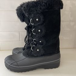 KHOMBU Ladies Size 9 Snow Boots