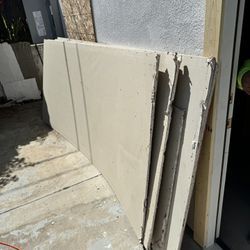 Free Drywall Has Screw  Holes 4x9 