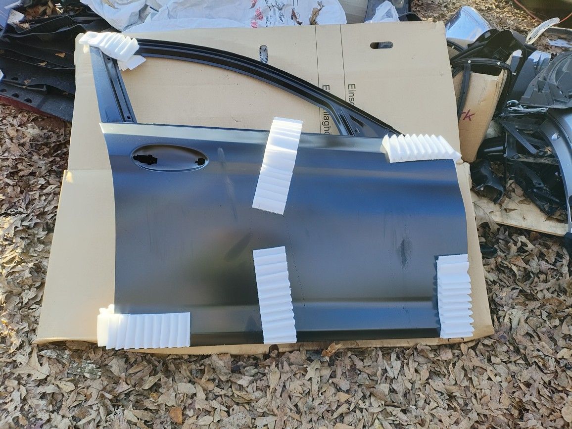 Brand New BMW Passenger Side Front And Rear Doors OEM Aluminum Parts