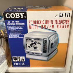 Coby Black And White Fm Am Portable TV