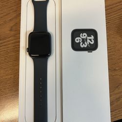 Apple 44 MM Watch