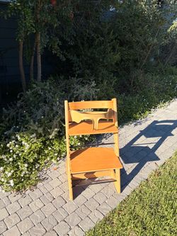 Stokke high chair