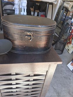 Small chest