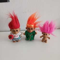 3 Trolls like New.
All for Only 15 dollars. 
And I gift a New boxing gloves. 
Incredible deal 