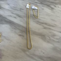 22’ Gold Rope Chain And Bracelet 