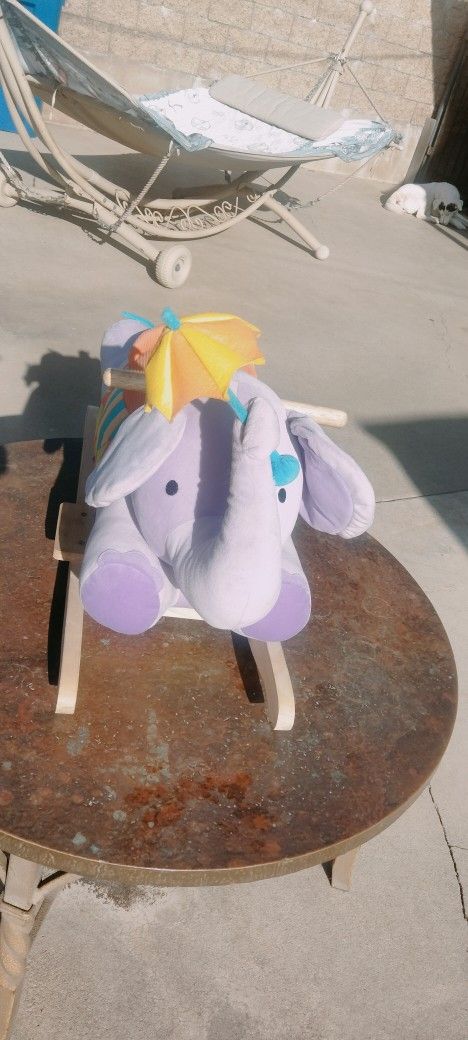 GIRLS ROCKING ELEPHANT NEVER USED