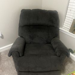 Reclining Movie Chairs