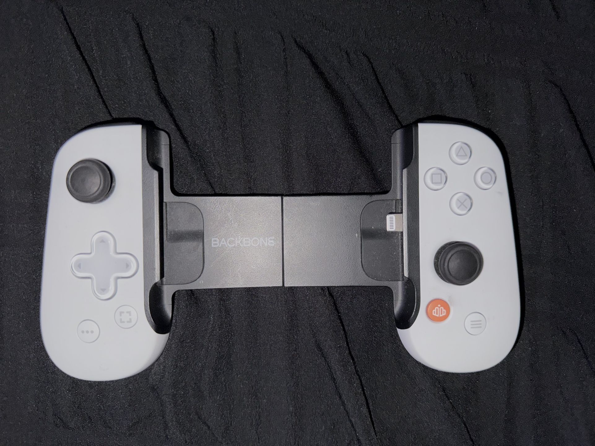 BACKBONE One Mobile Gaming Controller for iPhone (Lightning) - PlayStation Edition - 1st Gen - Turn Your iPhone into a Gaming Console