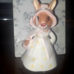 Royal doulton bunny music box