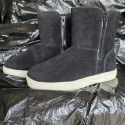 STEVE MADDEN kids BOOTS SIZE 2