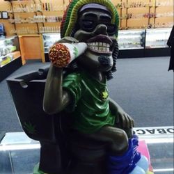 Funny Rasta Bob Marley Toilet Figurine Smoking Resin Statue  (Smoke shops)VTG
