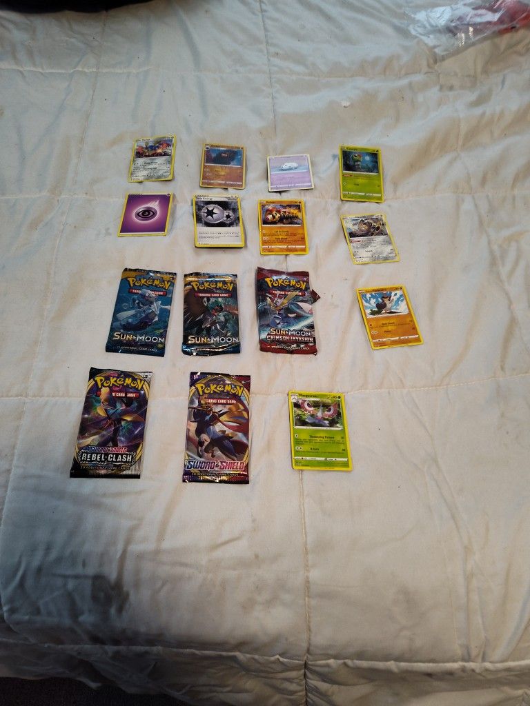 6 Packs Of Mint Condition Pokemon Cards