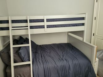 Bunk bed