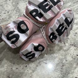 Women’s Sorel Kinetic Impact - size 8