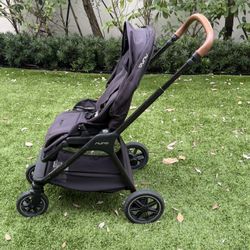 NUNA stroller