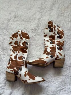 Cow Print Western Cowboy Boots
