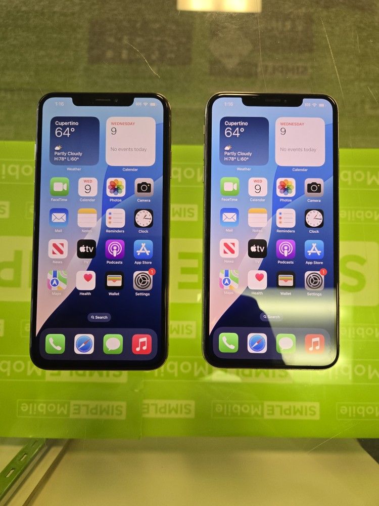 Unlocked IPhone XS MAX - 256GB - Use Any SIM - FREE SERVICE