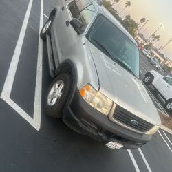 2005 FORD EXPLORER V6