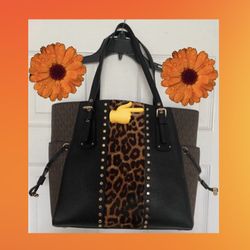 Tote Bag 👜 / BRAND NEW, NEVER USED