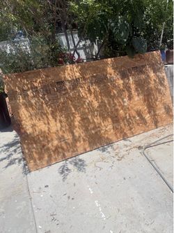 Plywood