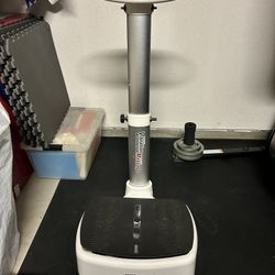 Hurtle Vibration Massage Workout Platform with Arm Support Handle