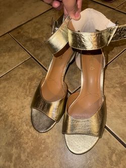 R Renee gold kitten heels