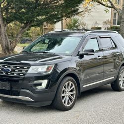 2017 Ford Explorer