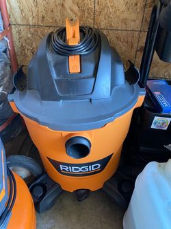 Ridgid 12 gallon Vacuum