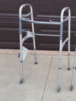 Deluxe New Walker