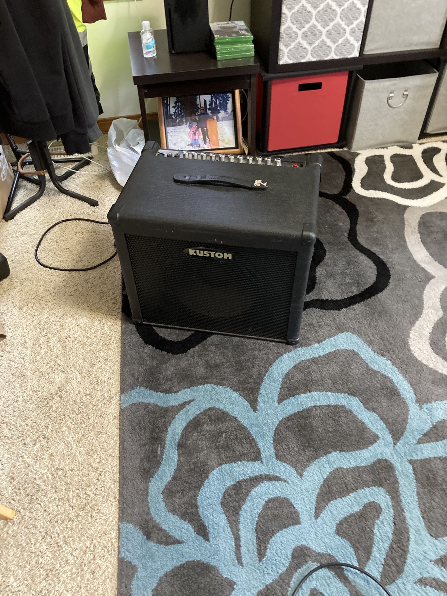KUSTOM KEYBOARD AMP