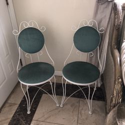 Set Of 2 Metal Chairs.