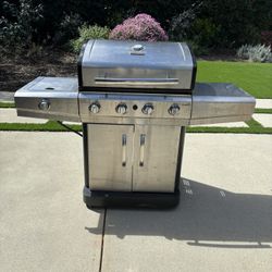 Charbroil Classic BBQ Outdoor Grill