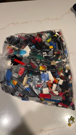 Large Bulk Lot of Mixed LEGO Pieces