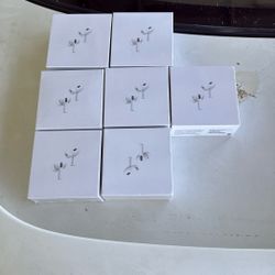 Apple AirPods Pro 2nd Generation With Mag Charging Case