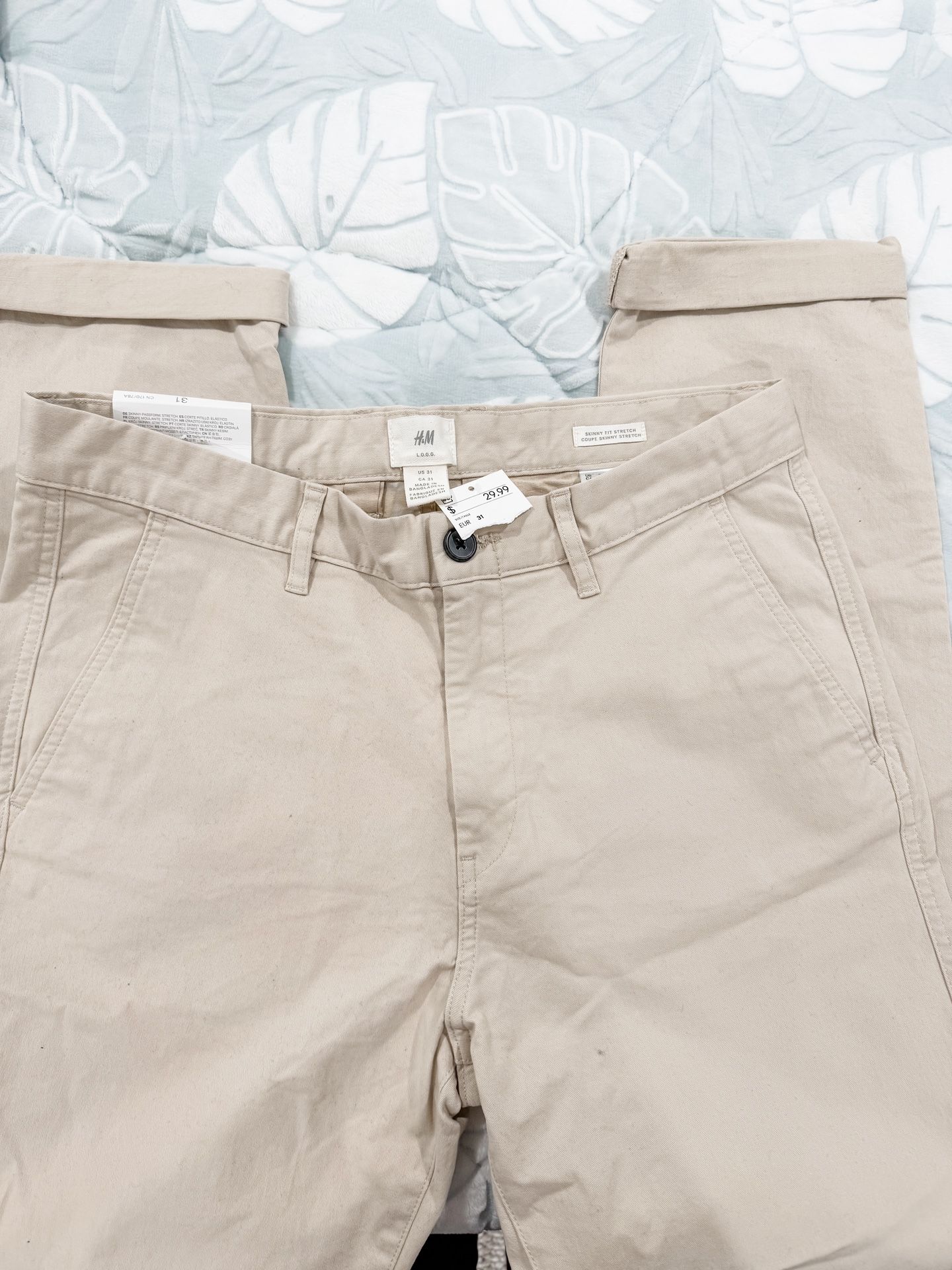 NEW Men’s Beige Skinny Fit Stretch H&M Chino Pants (size 31)