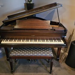 Baldwin Baby Grand Piano